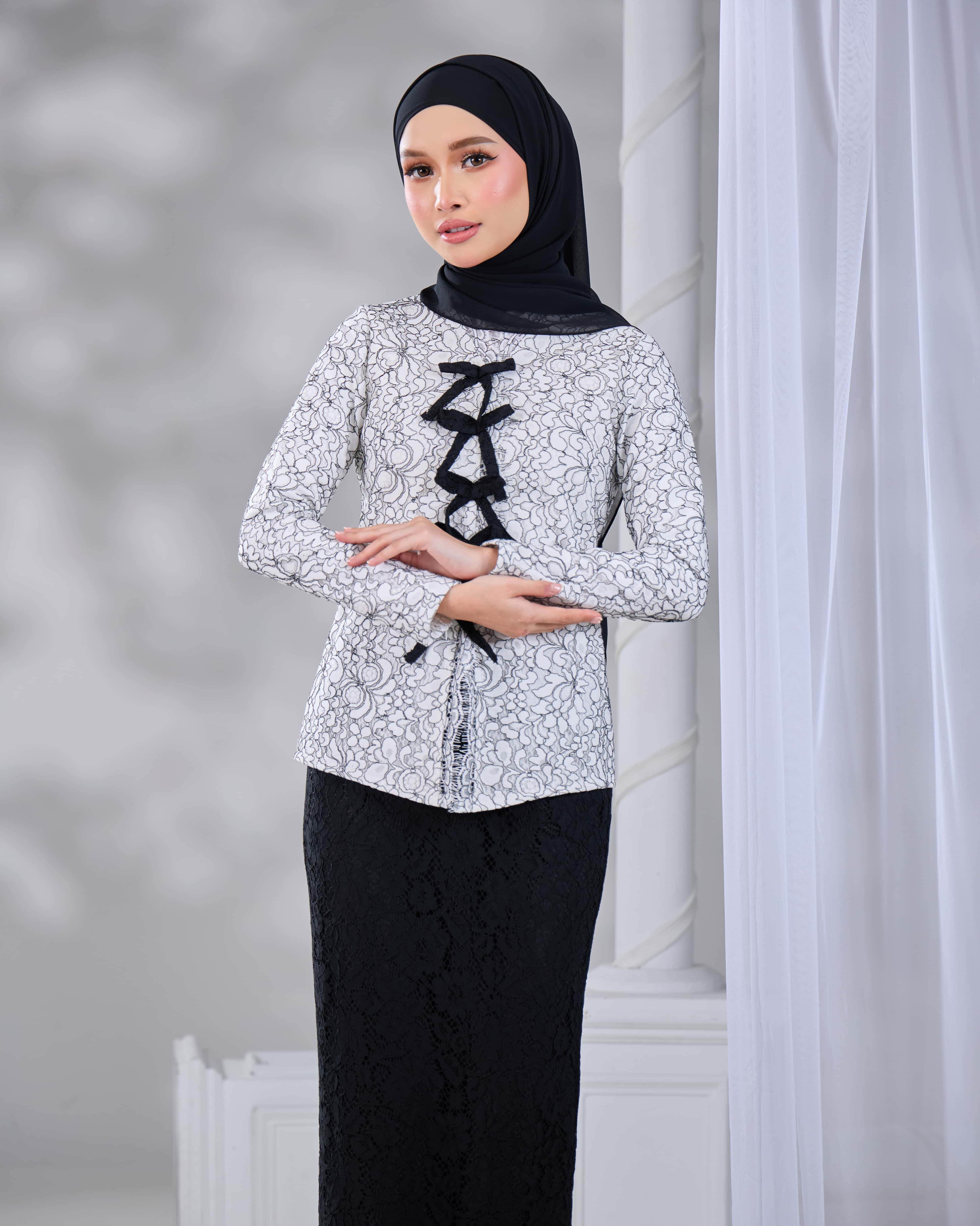 JULIA KEBAYA (OFF WHITE) - Image 7