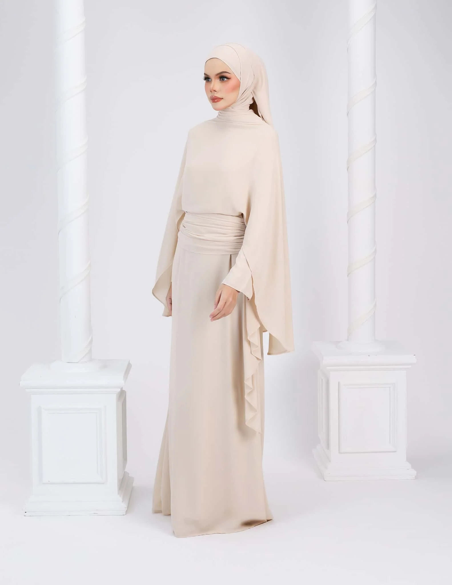 HYRA DRESS (CHAMPAGNE) - Image 4